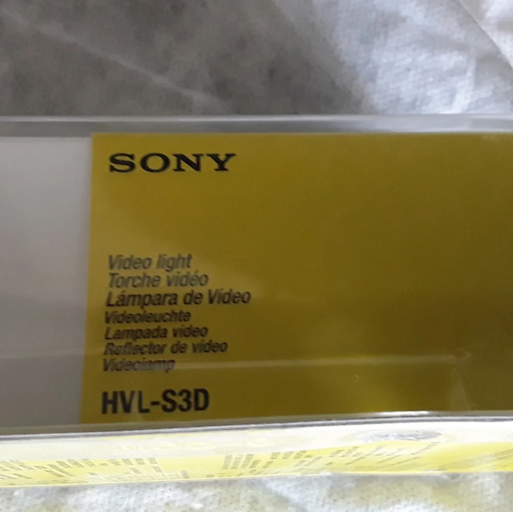 Sony Handycam Video Light HVL-S3D NEW